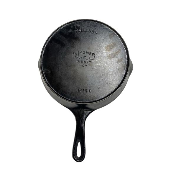 Vintage Wagner Ware Sydney O #8 Cast Iron Skillet 1358D- 10" - Picture 2 of 4